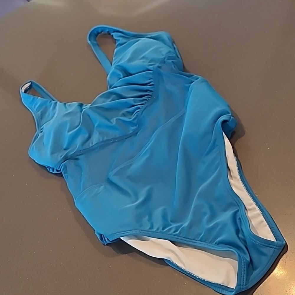 Cupshe sz s one piece swimwear NWT sheer waist panel, criss-cross back
